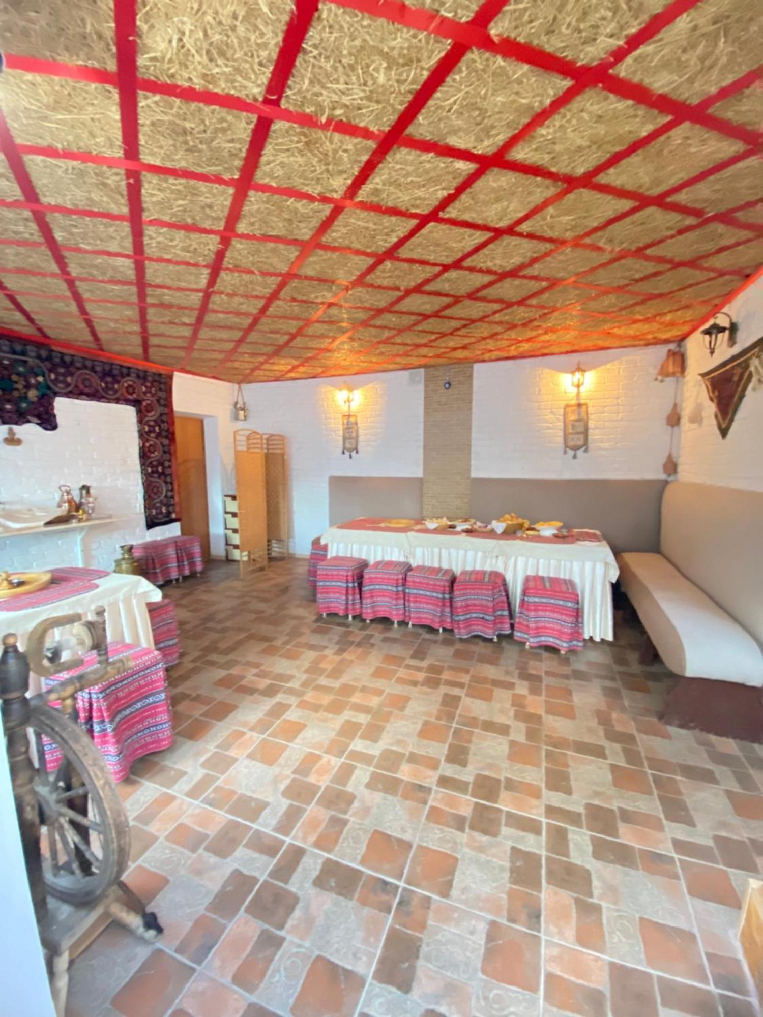 Osobyi Guest House Cholpon-Ata Ngoại thất bức ảnh